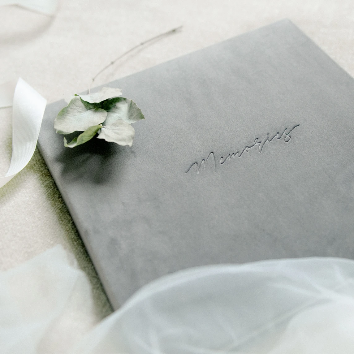 Decor & Invitations - Image 2